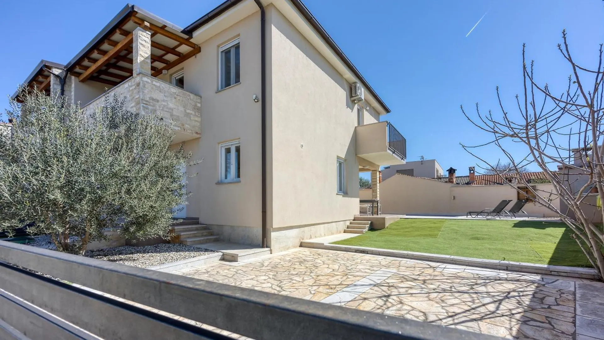 Villa Queen Jelena - Happy Rentals Galižana Kroatië
