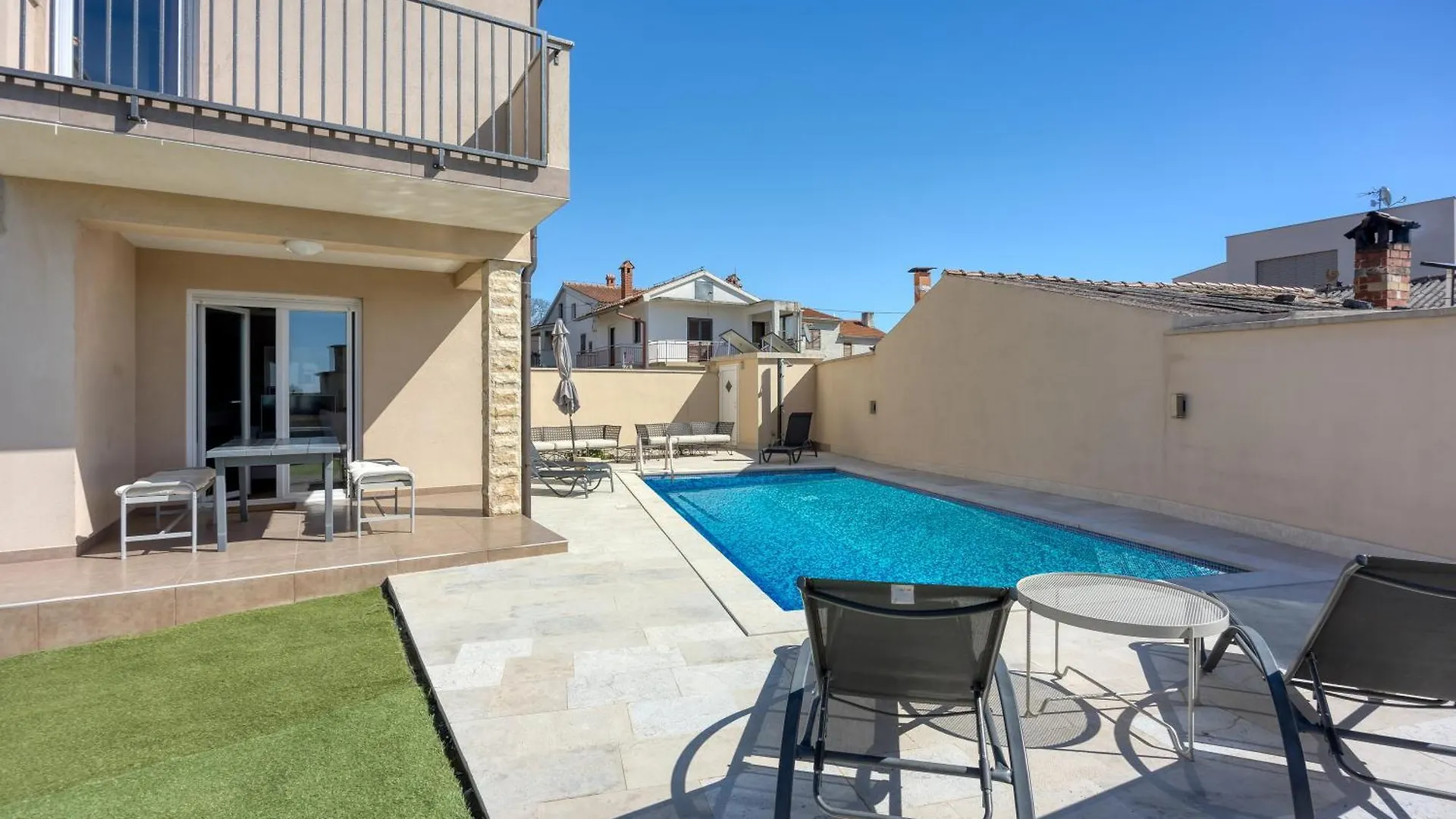 Villa Queen Jelena - Happy Rentals Galizana