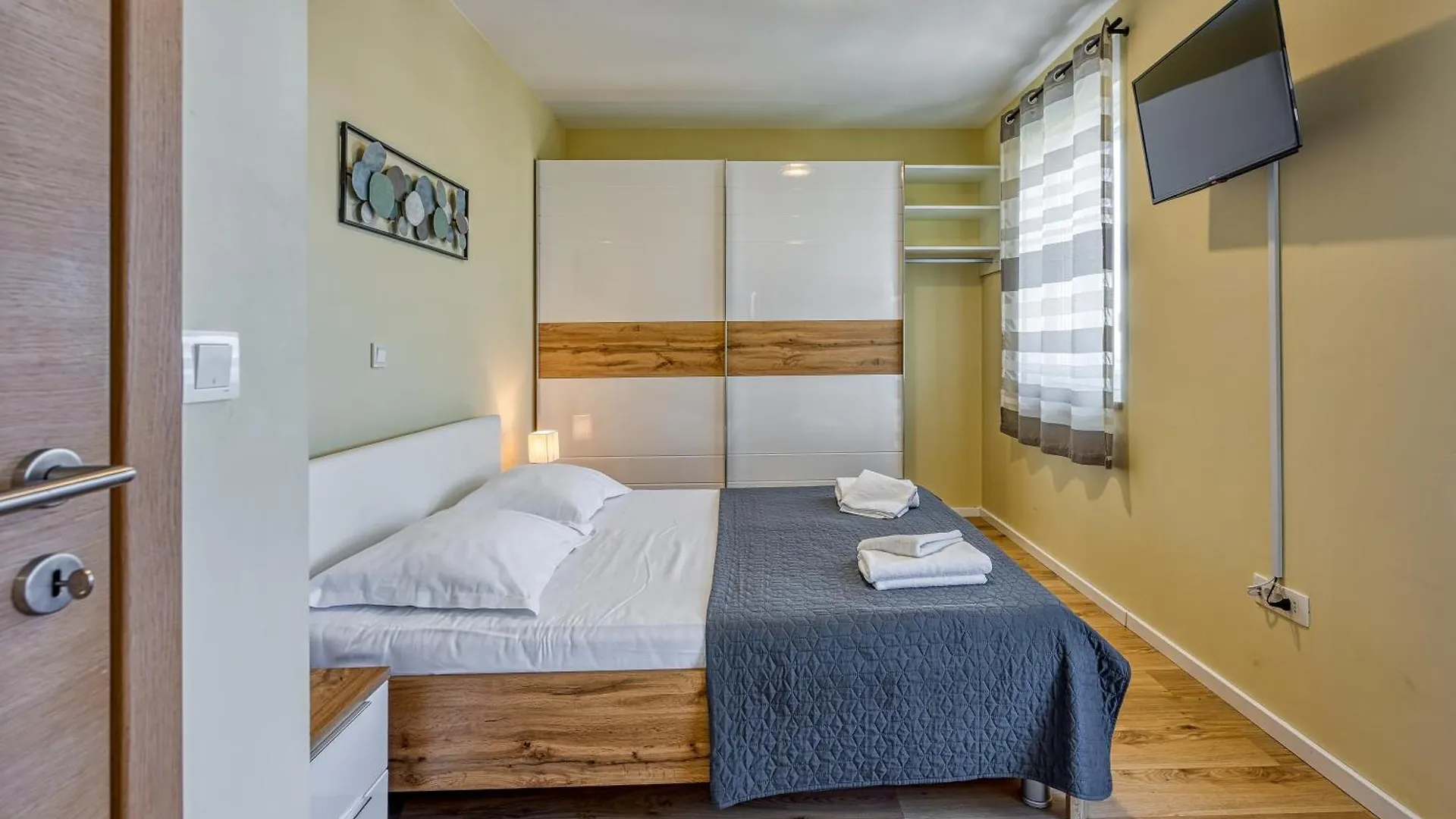 Apartment Villa Queen Jelena - Happy Rentals Galizana