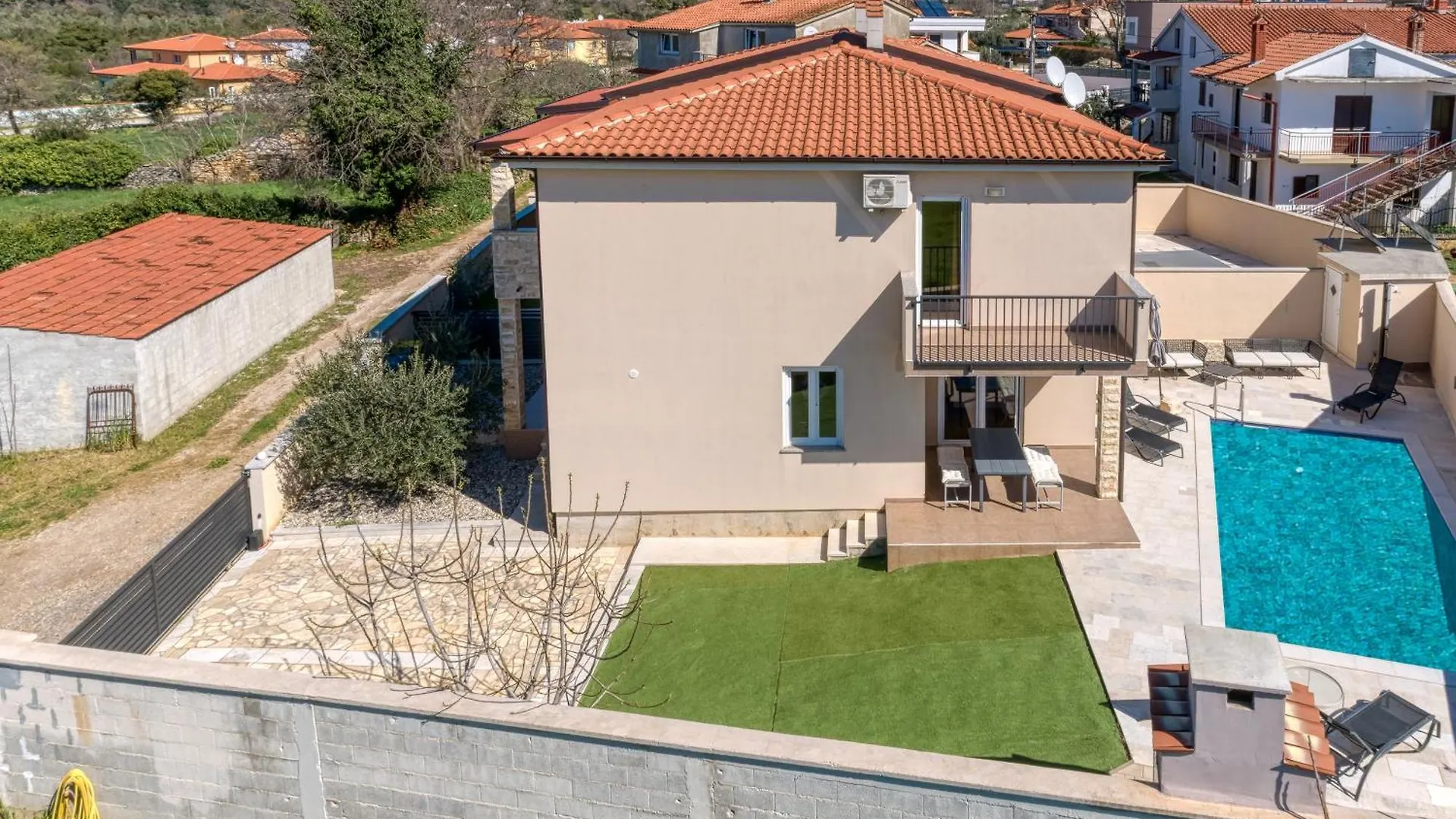 Villa Queen Jelena - Happy Rentals Galižana